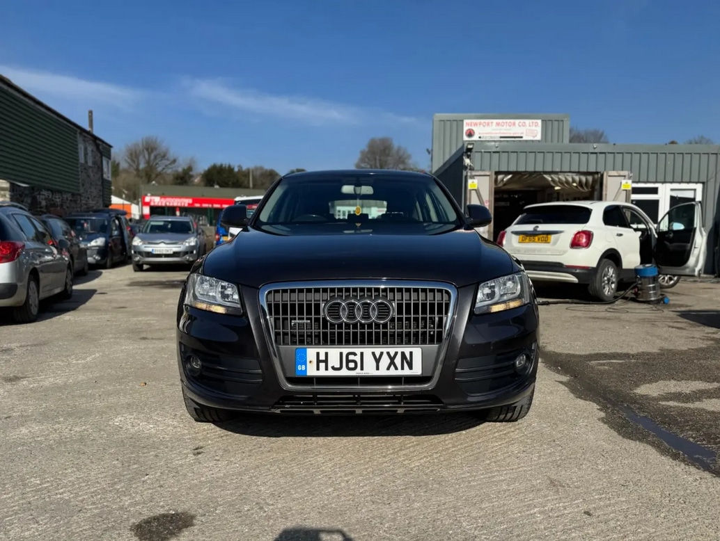 Used Audi Q5 2011 for sale - 76625232: Photo 2