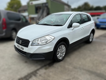 Used Suzuki SX4 S-Cross 2015 for sale - 76006397: Photo