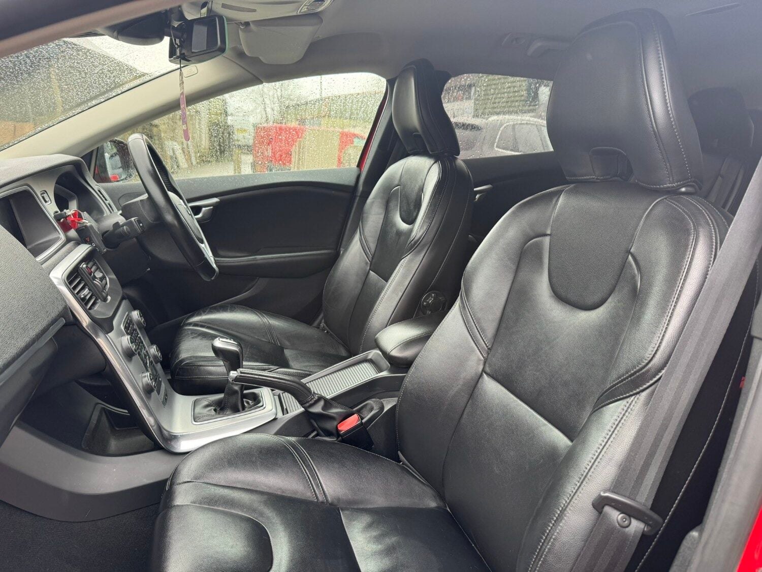 Used Volvo V40 2016 for sale - 77691982: Photo 13