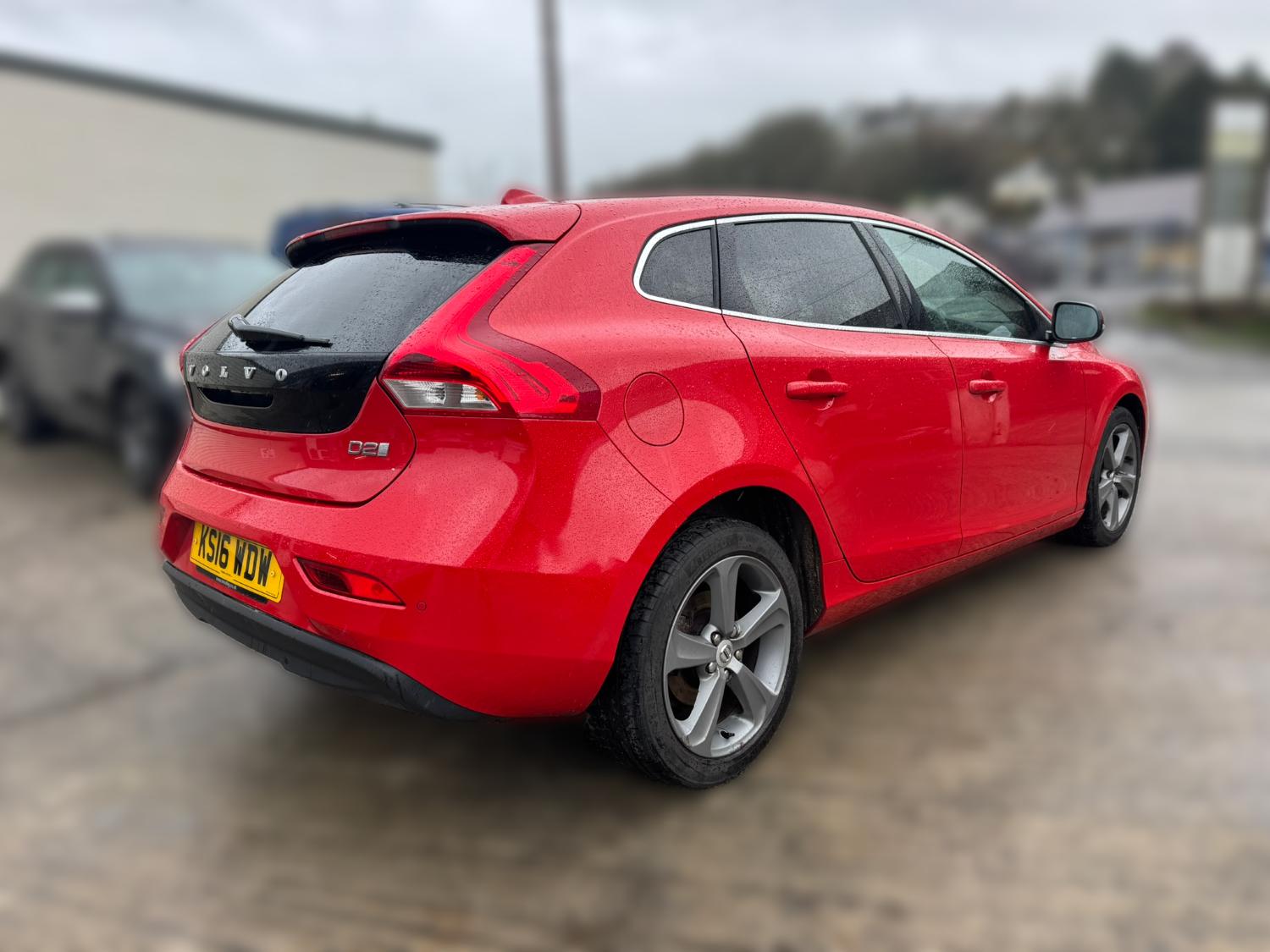 Used Volvo V40 2016 for sale - 77691982: Photo 6