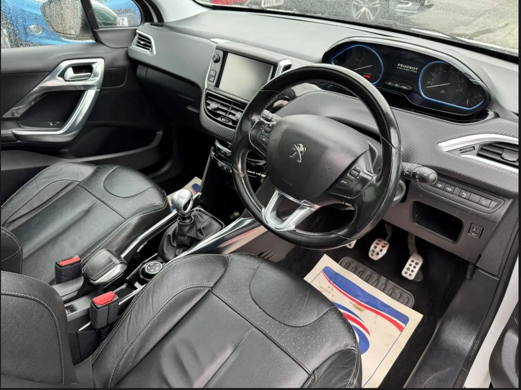 Used Peugeot 2008 2016 for sale - 76625206: Photo 10