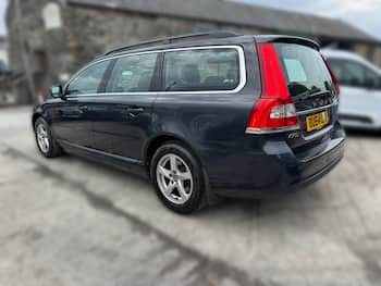 Used Volvo V70 2015 for sale - 79663836: Photo