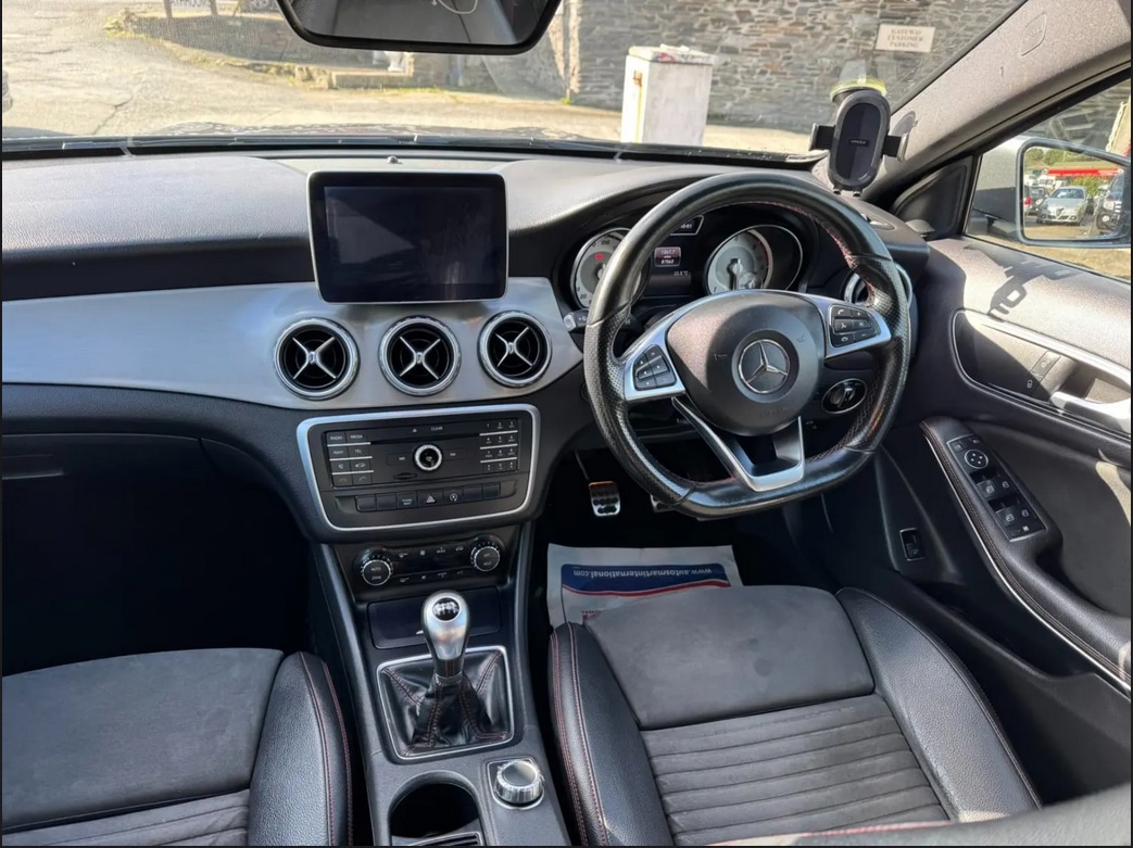 Used Mercedes-Benz GLA 2015 for sale - 76625220: Photo 11