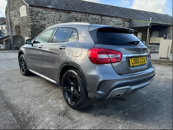 Used Mercedes-Benz GLA 2015 for sale - 76625220: Photo