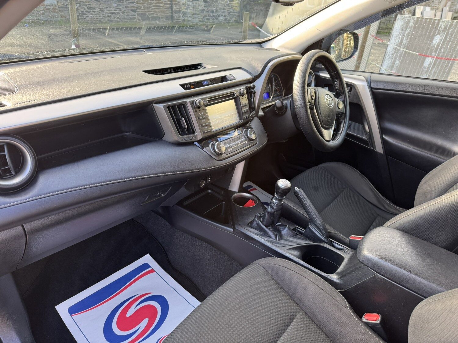 Used Toyota RAV4 2015 for sale - 77006576: Photo 12