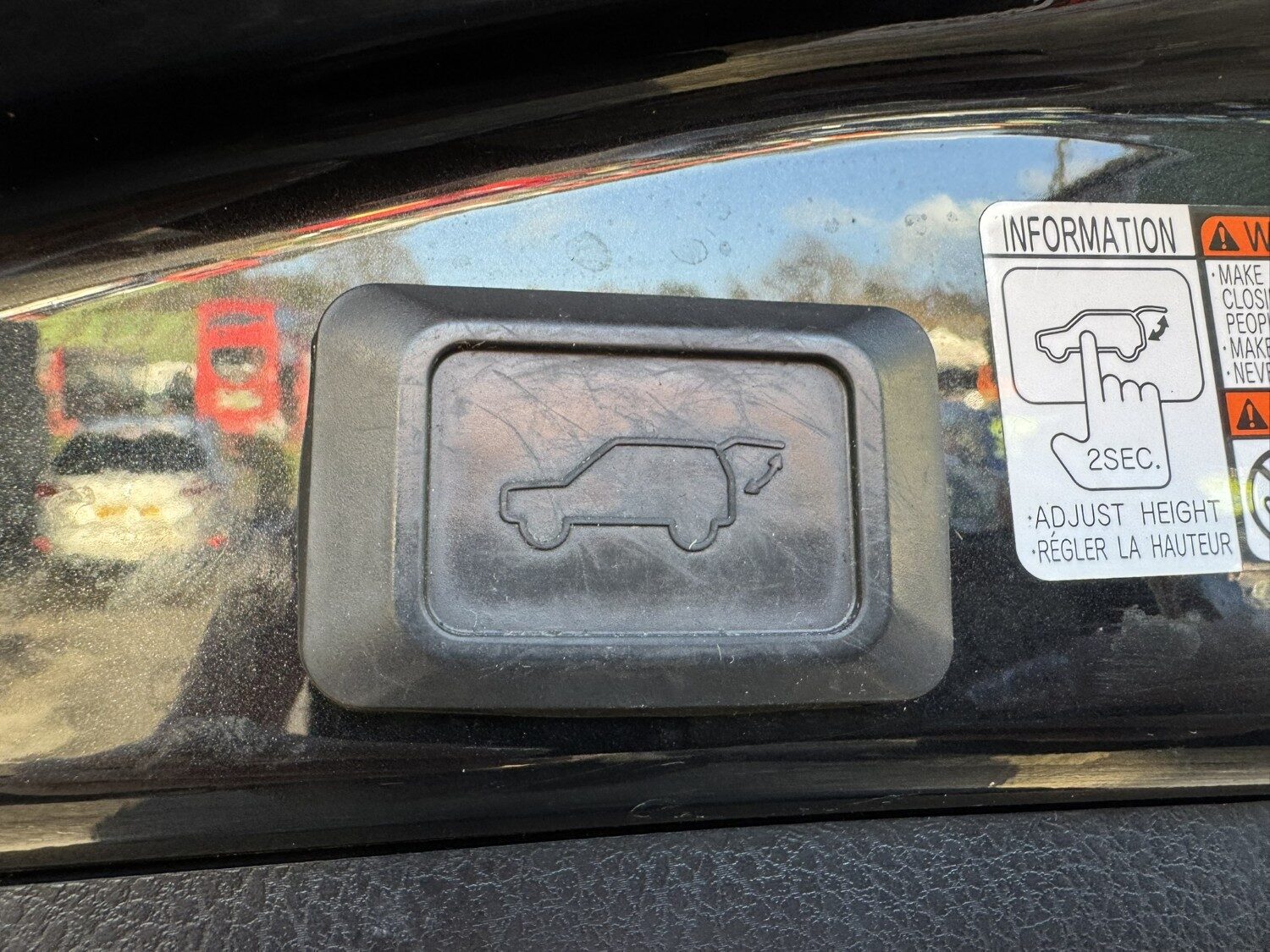 Used Toyota RAV4 2015 for sale - 77006576: Photo 20