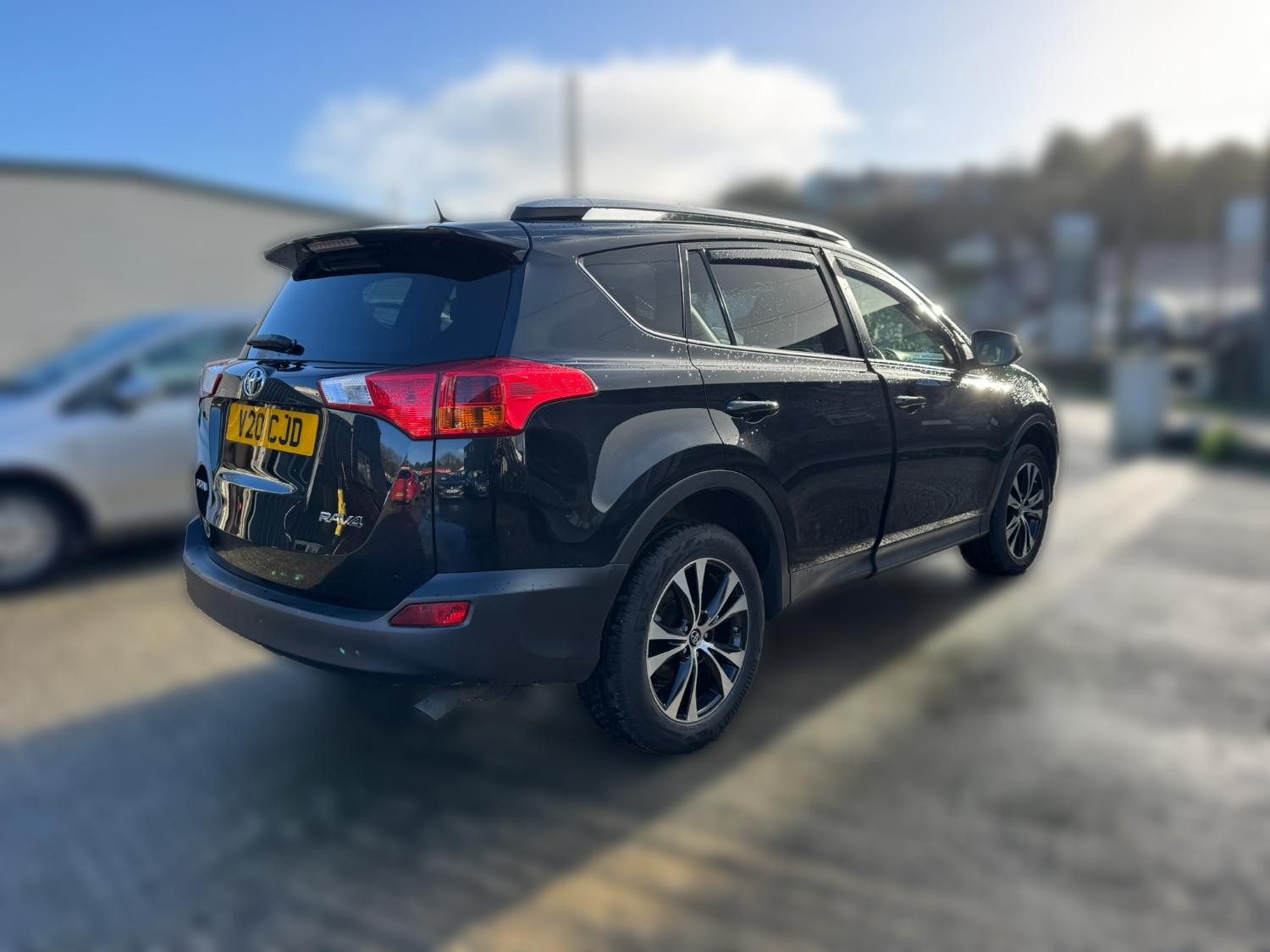 Used Toyota RAV4 2015 for sale - 77006576: Photo 6