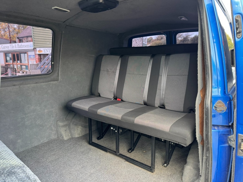 Used Volkswagen Transporter 2005 for sale - 76625222: Photo 11