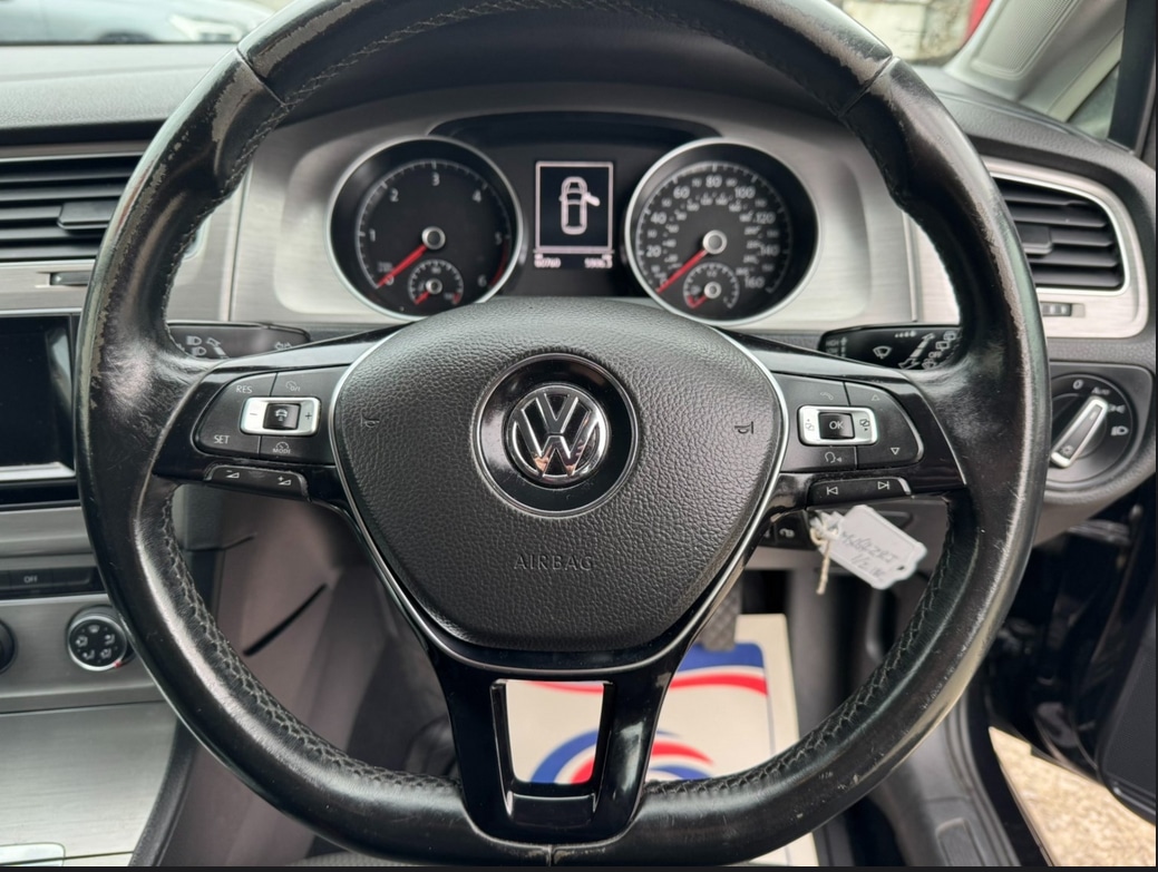 Used Volkswagen Golf 2014 for sale - 76625224: Photo 11