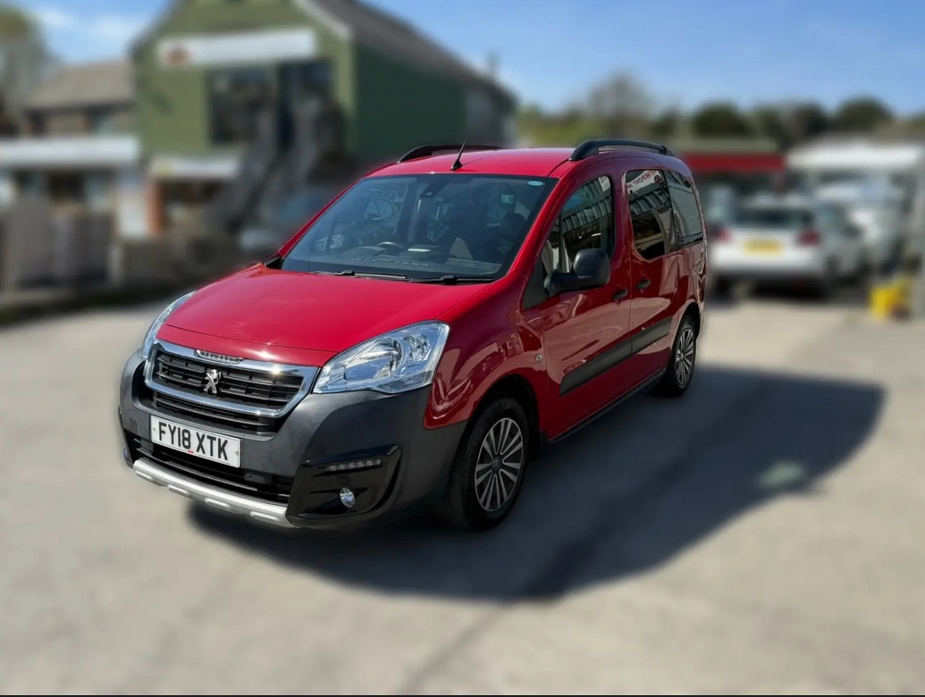 Used Peugeot Partner Tepee 2018 for sale - 76625201: Photo 1