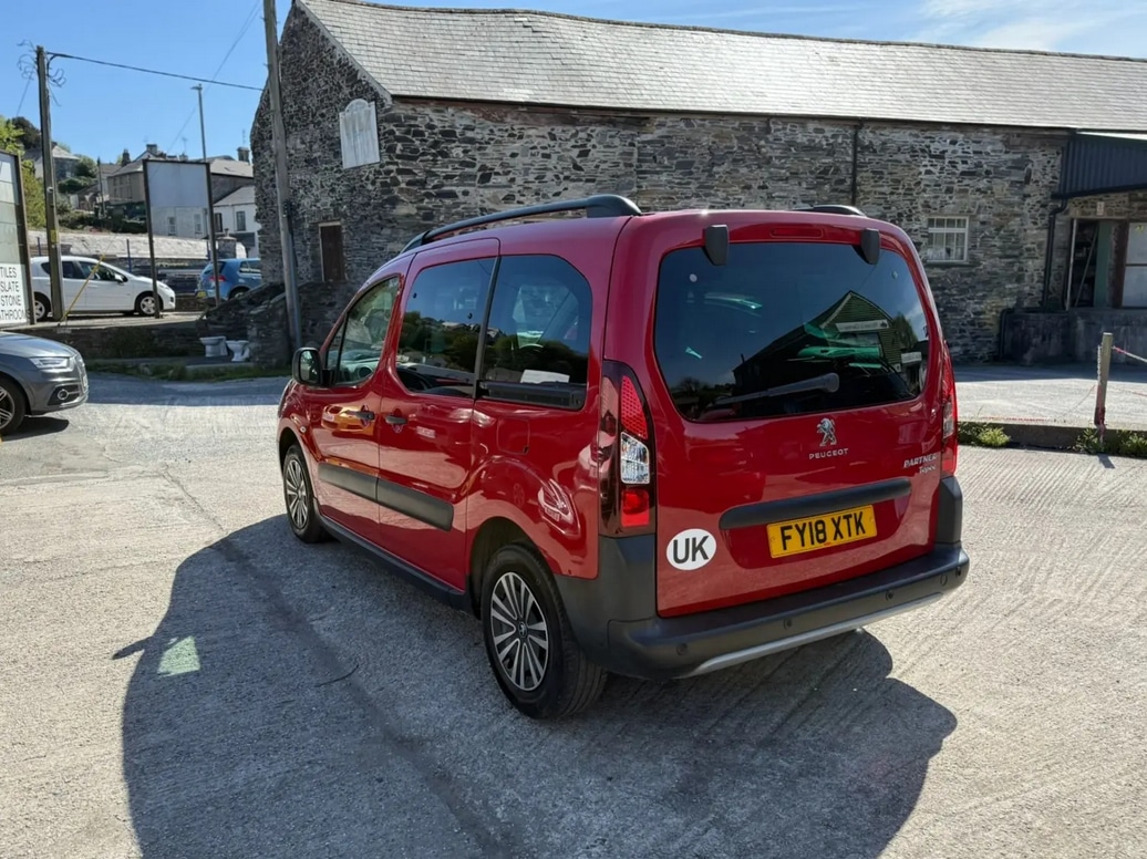 Used Peugeot Partner Tepee 2018 for sale - 76625201: Photo 3