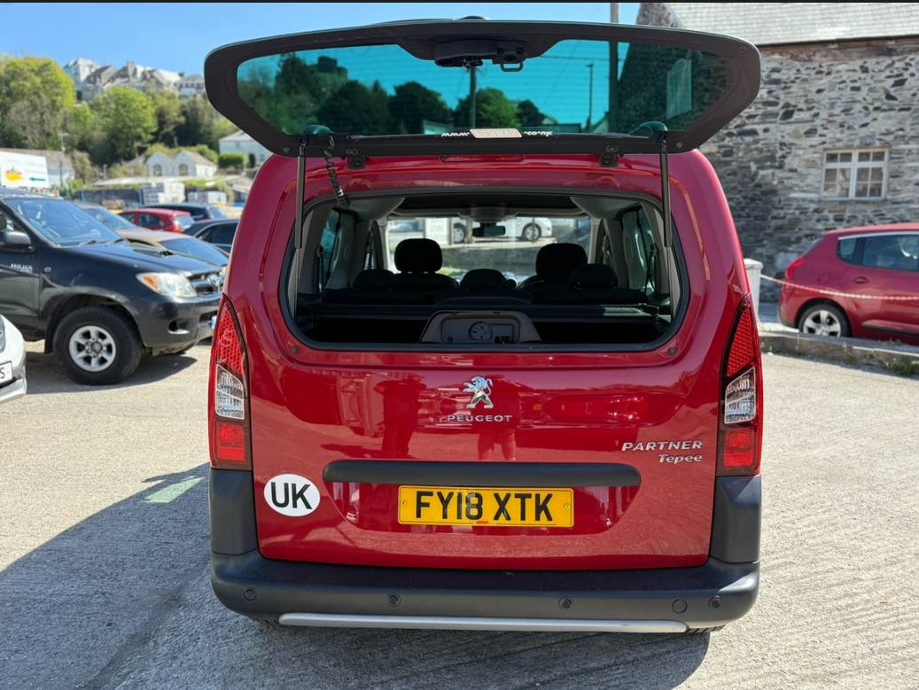 Used Peugeot Partner Tepee 2018 for sale - 76625201: Photo 5