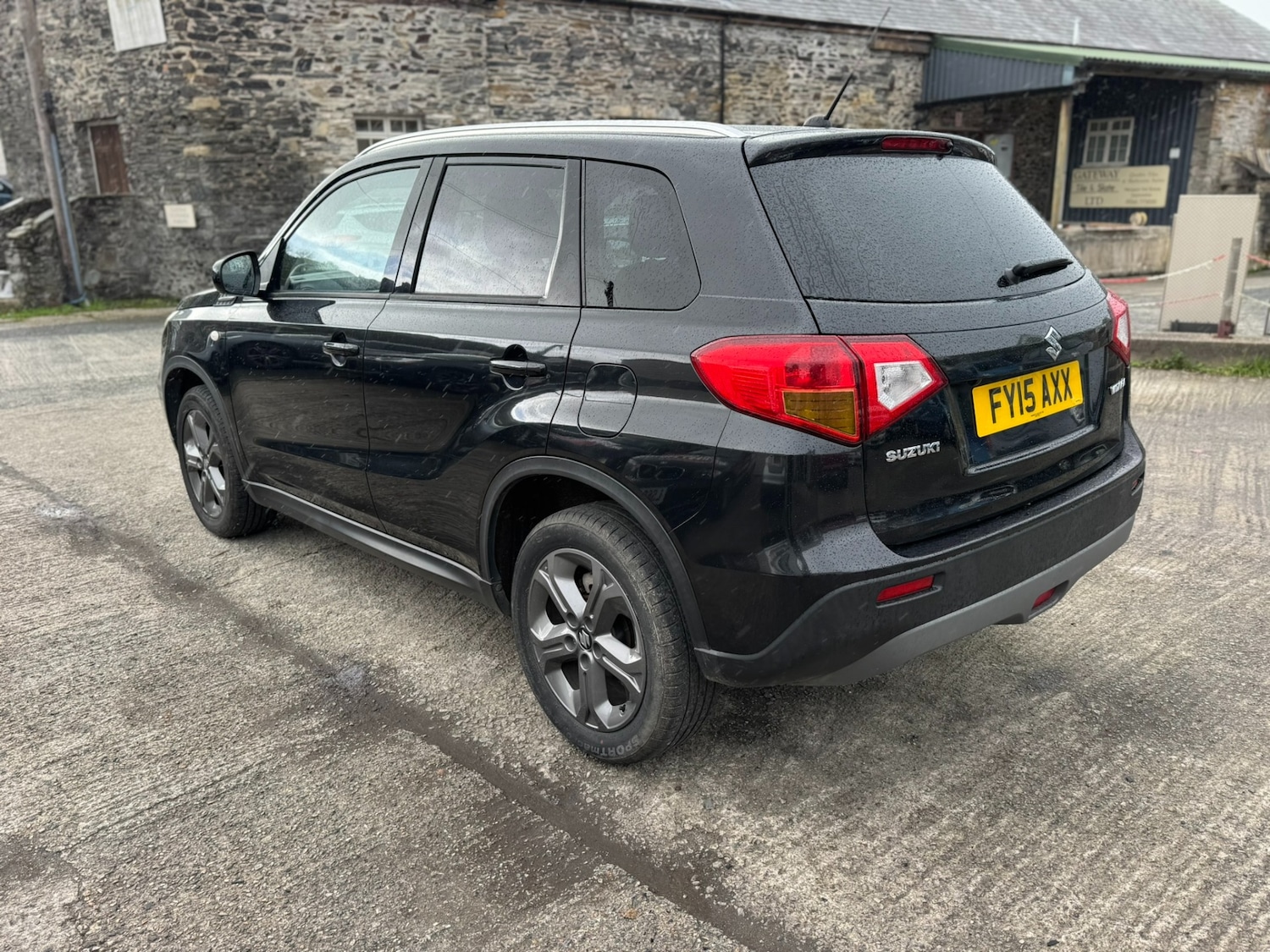 Used Suzuki Vitara 2015 for sale - 76402290: Photo 4