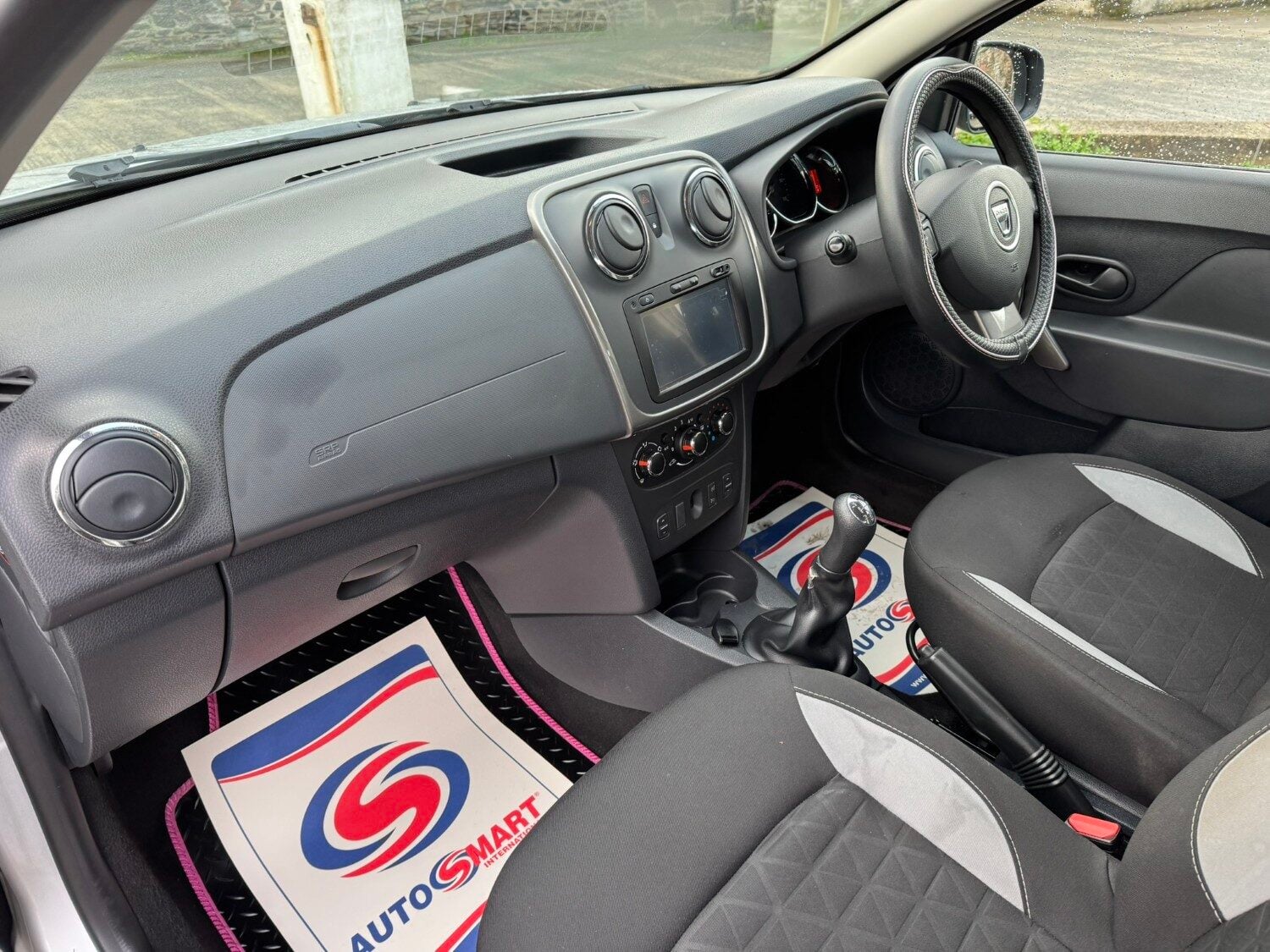 Used Dacia Sandero Stepway 2015 for sale - 76982656: Photo 11