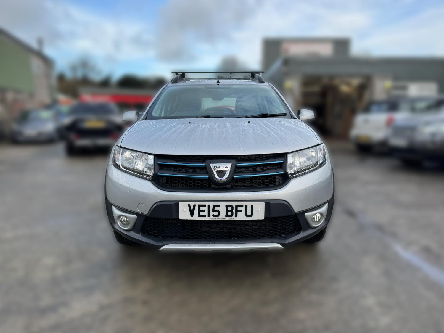 Used Dacia Sandero Stepway 2015 for sale - 76982656: Photo 2