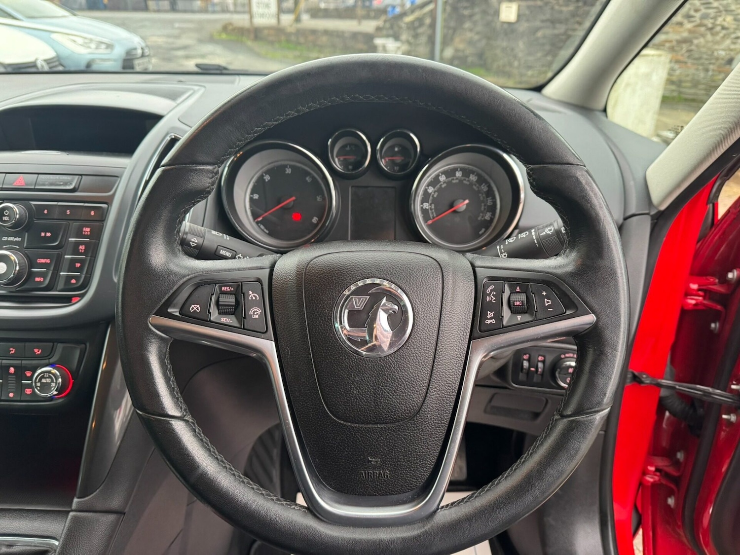 Used Vauxhall Zafira 2014 for sale - 77593178: Photo 10