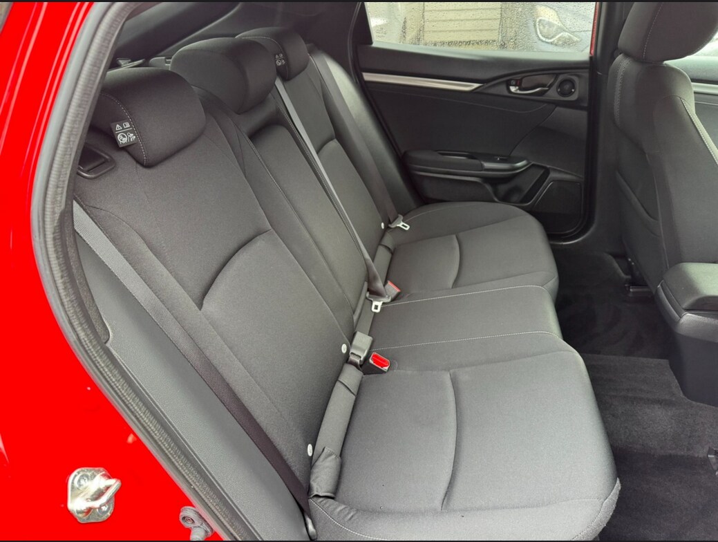 Used Honda Civic 2018 for sale - 76625196: Photo 14