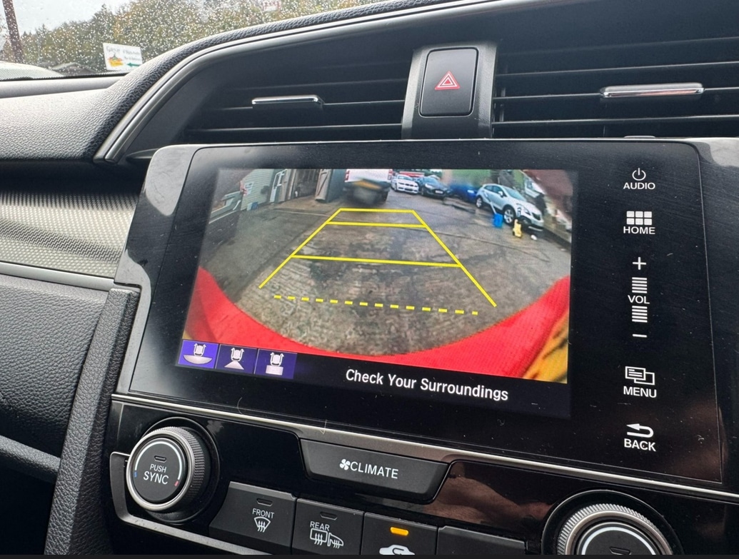 Used Honda Civic 2018 for sale - 76625196: Photo 17