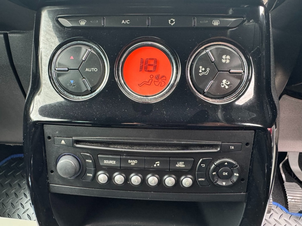 Used Citroen DS3 2015 for sale - 76625203: Photo 15