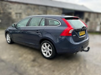 Used Volvo V60 2014 for sale - 76778164: Photo