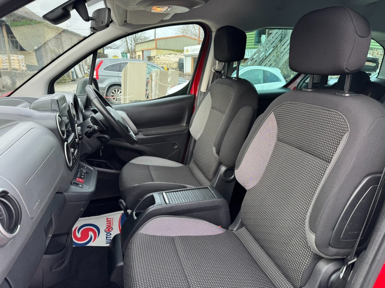 Used Peugeot Partner Tepee 2018 for sale - 77589888: Photo 13