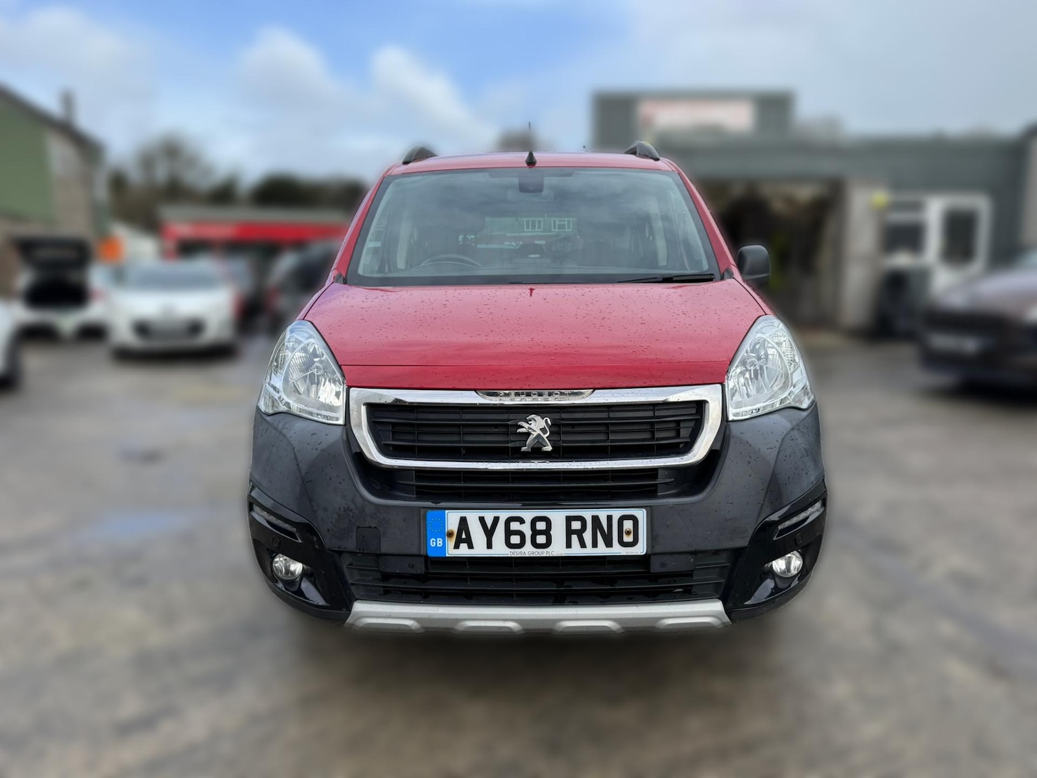 Used Peugeot Partner Tepee 2018 for sale - 77589888: Photo 2