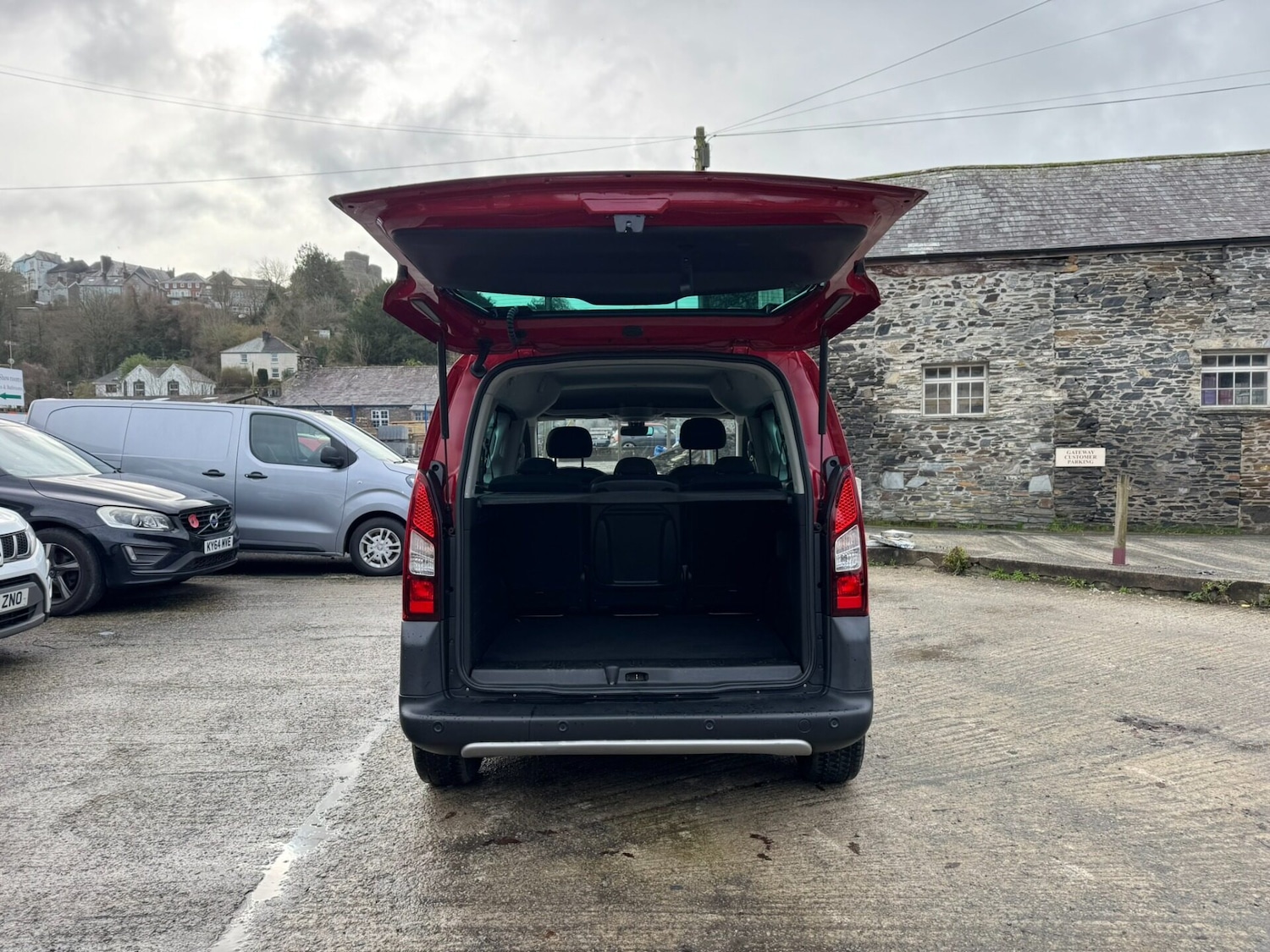 Used Peugeot Partner Tepee 2018 for sale - 77589888: Photo 8