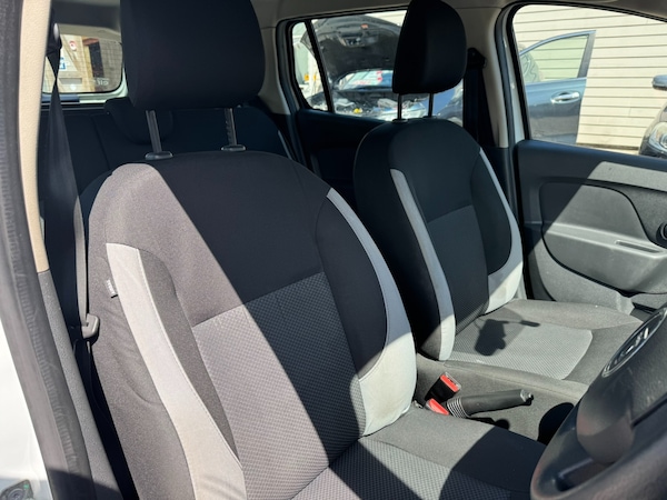Used Dacia Logan MCV 2015 for sale - 74644760: Photo 9