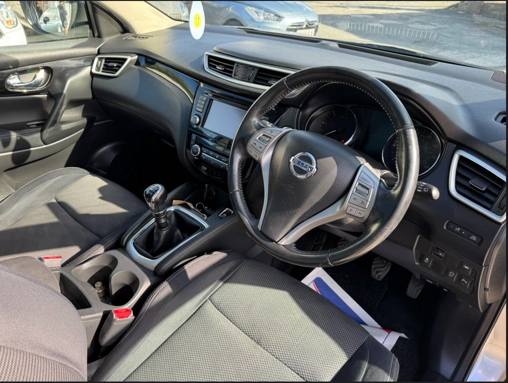 Used Nissan Qashqai 2015 for sale - 76625218: Photo 9