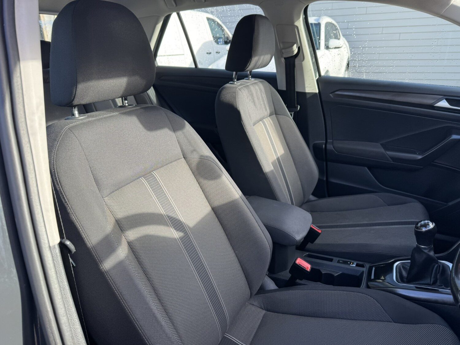 Used Volkswagen T-Roc 2019 for sale - 76736549: Photo 11