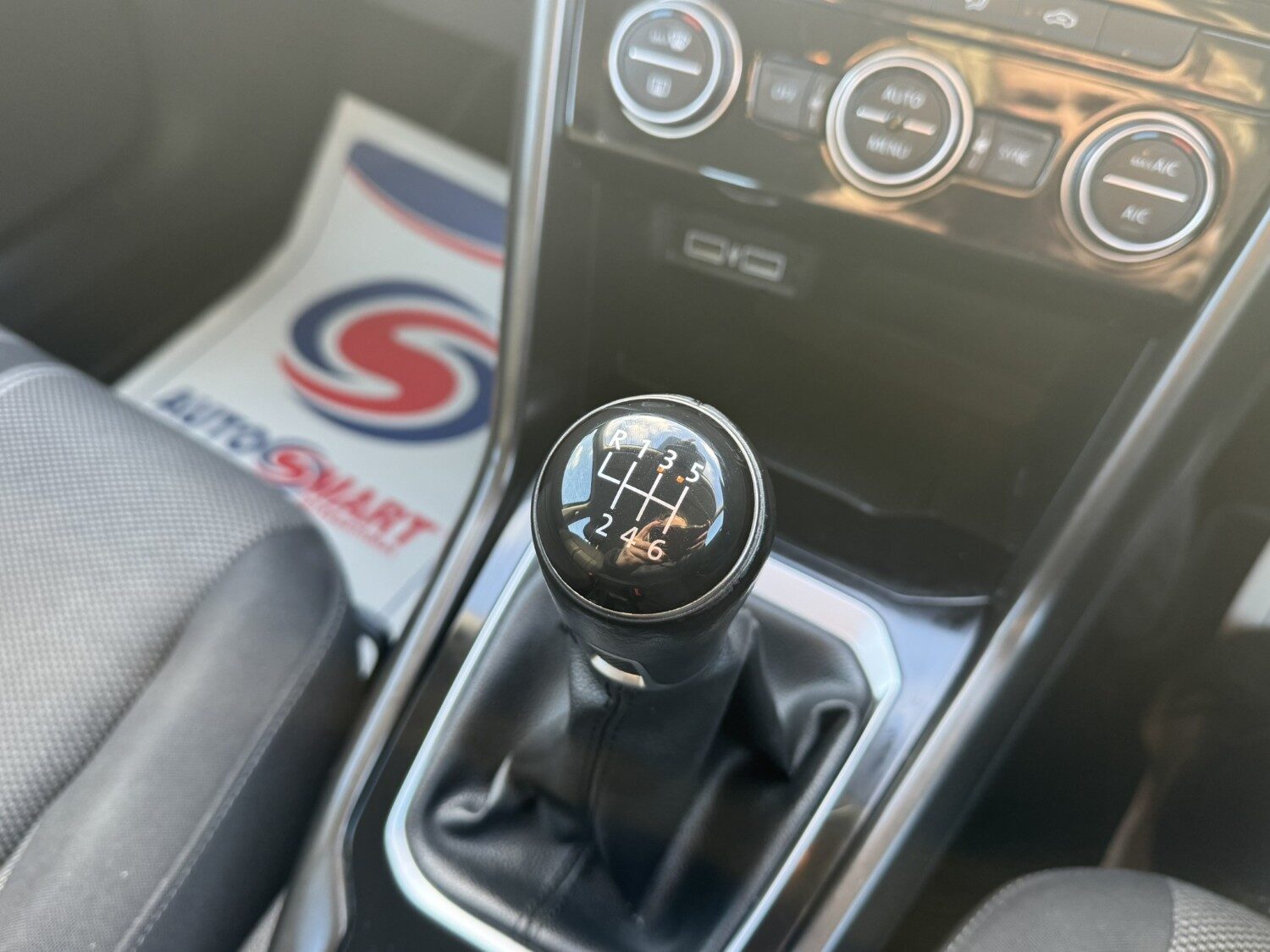 Used Volkswagen T-Roc 2019 for sale - 76736549: Photo 17