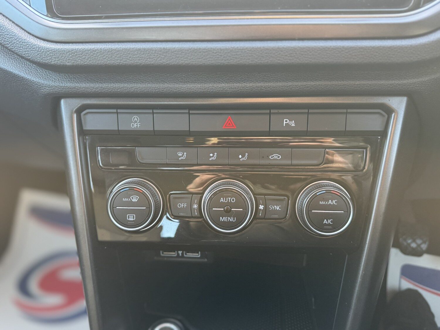 Used Volkswagen T-Roc 2019 for sale - 76736549: Photo 19