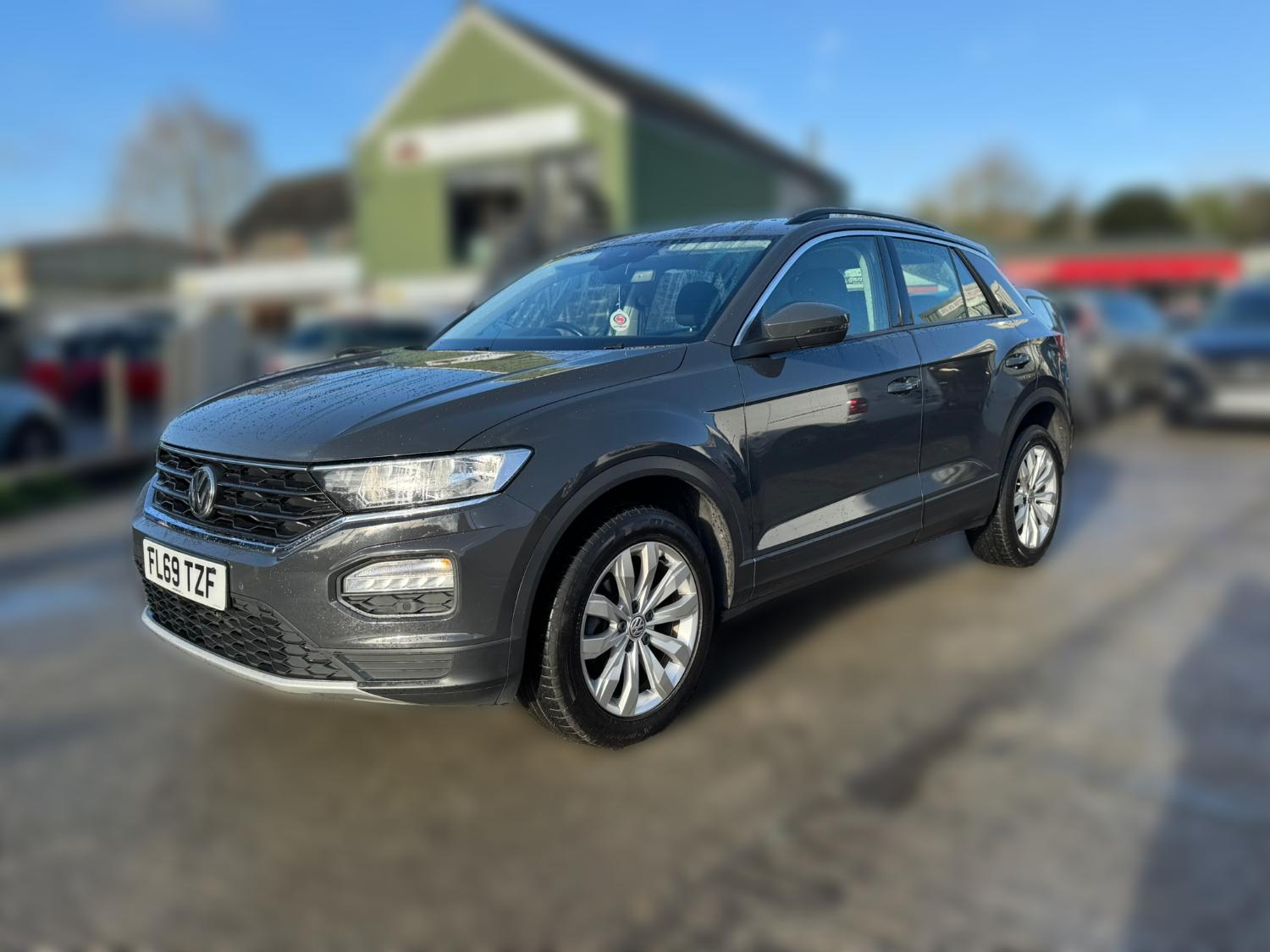 Used Volkswagen T-Roc 2019 for sale - 76736549: Photo 3