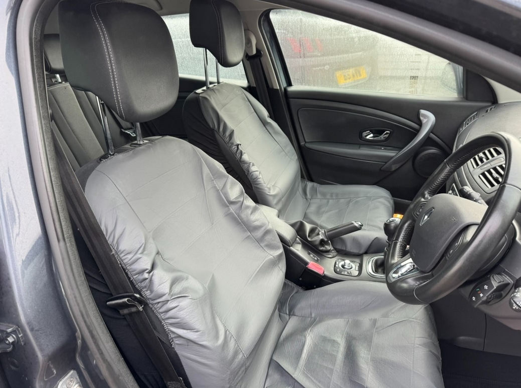 Used Renault Megane 2015 for sale - 76625242: Photo 10