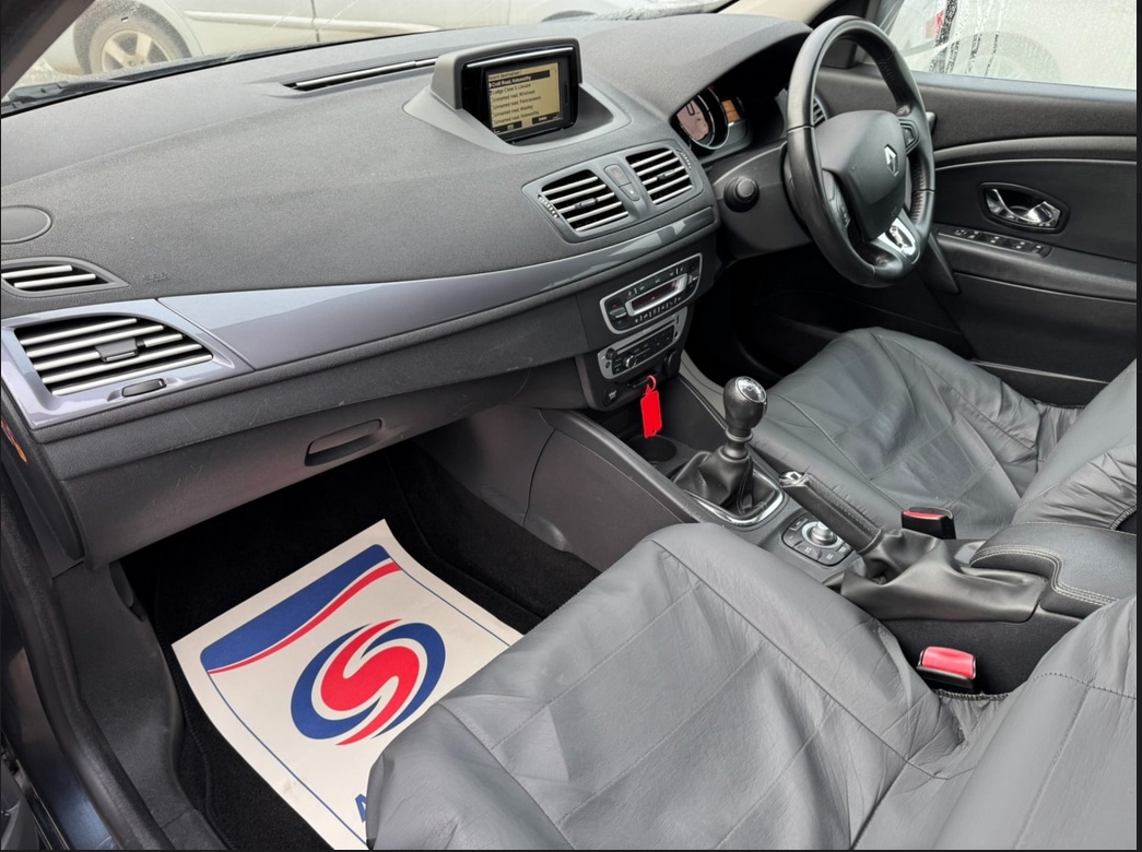 Used Renault Megane 2015 for sale - 76625242: Photo 12