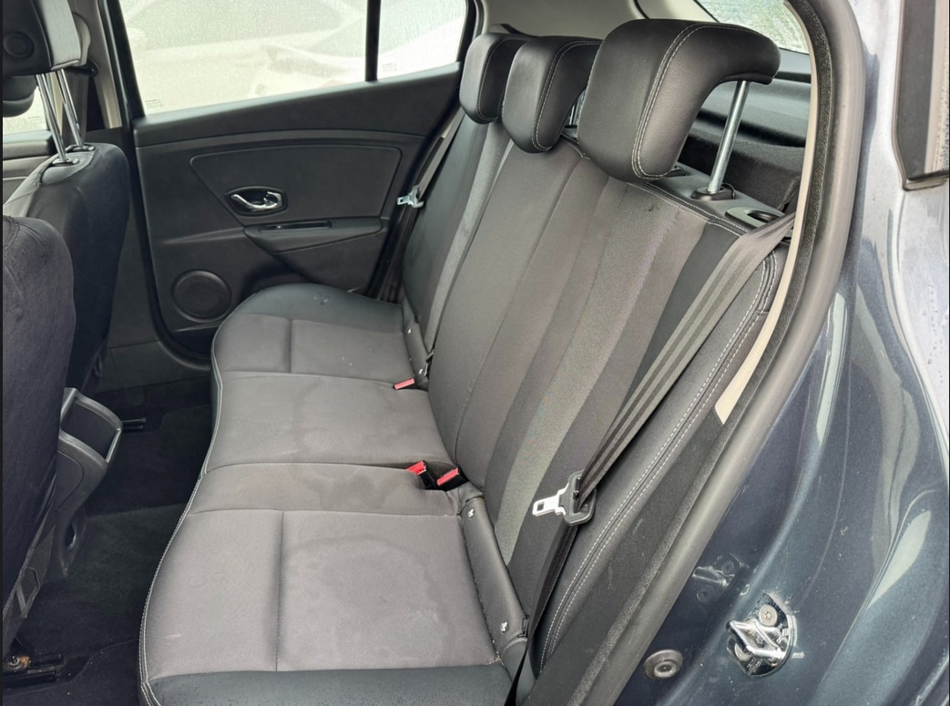 Used Renault Megane 2015 for sale - 76625242: Photo 14