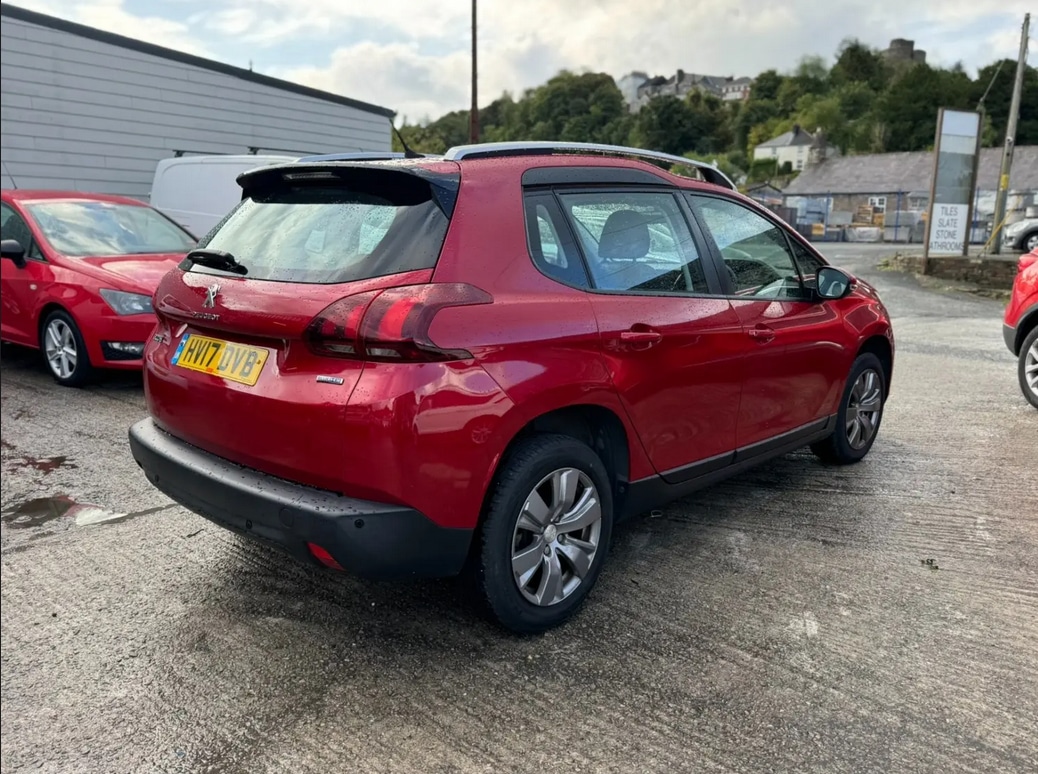 Used Peugeot 2008 2017 for sale - 76625208: Photo 6