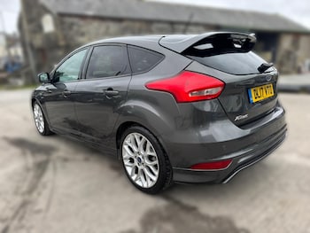 Used Ford Focus 2017 for sale - 78095697: Photo