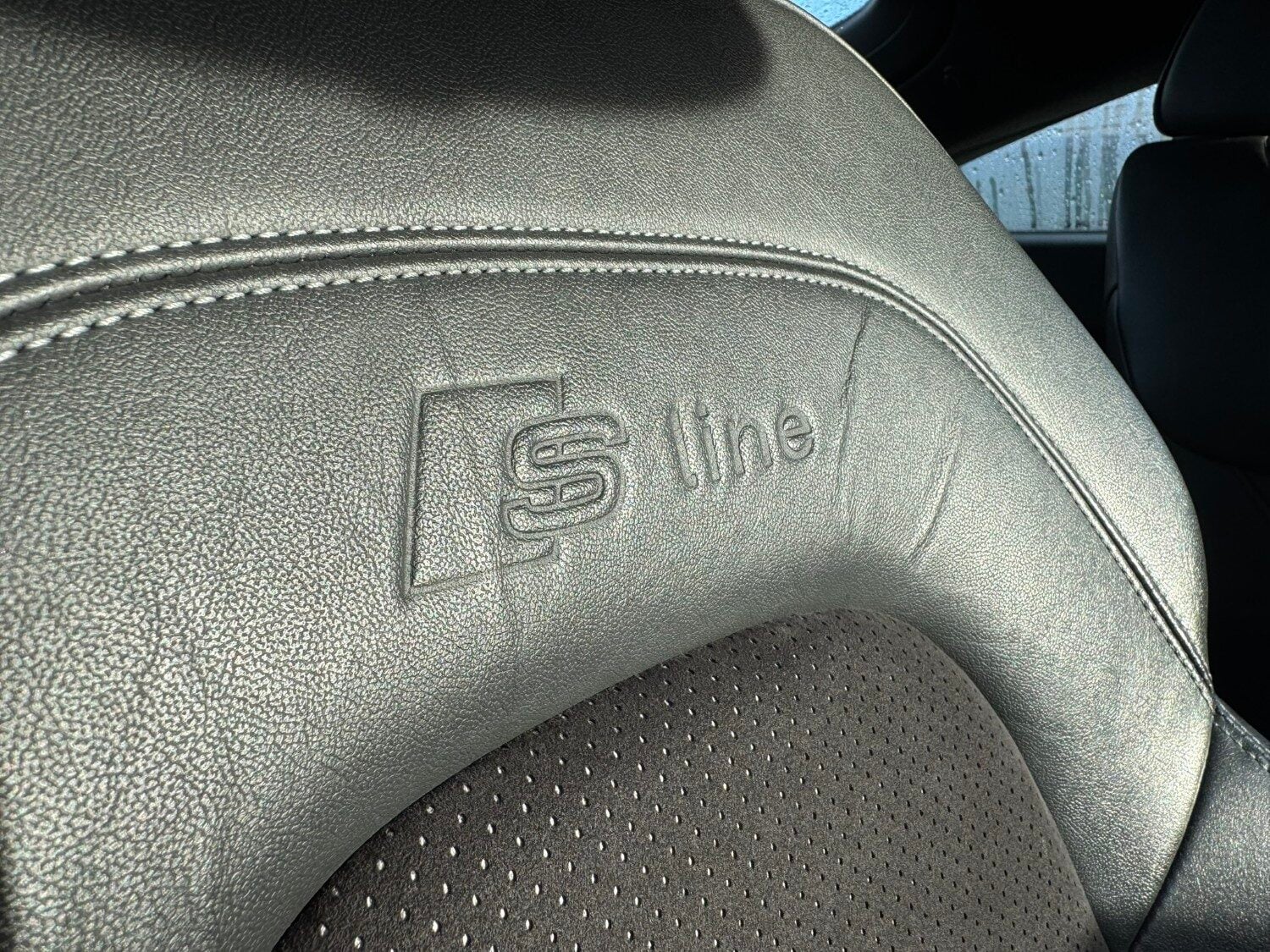 Used Audi TT 2013 for sale - 76958636: Photo 13