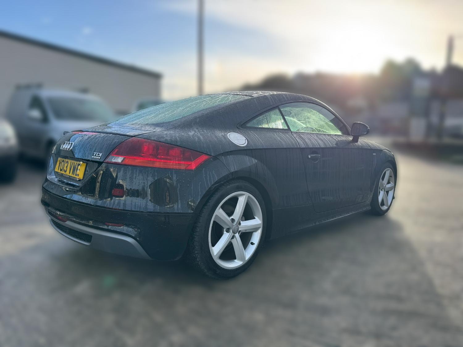 Used Audi TT 2013 for sale - 76958636: Photo 4