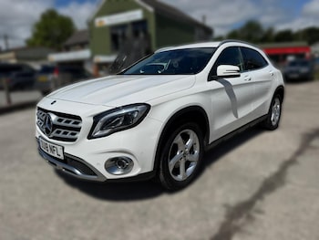 Used Mercedes-Benz GLA 2018 for sale - 79124590: Photo