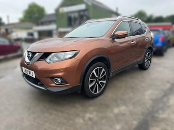 Used Nissan X-Trail 2016 for sale - 78926036: Photo