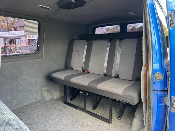 Used Volkswagen Transporter 2005 for sale - 76205583: Photo 11