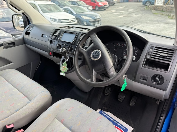 Used Volkswagen Transporter 2005 for sale - 76205583: Photo 7