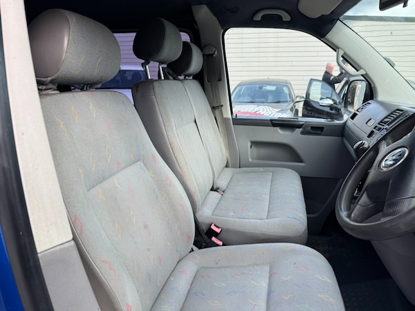 Used Volkswagen Transporter 2005 for sale - 76205583: Photo 8