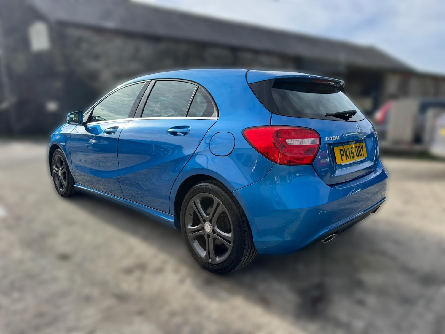 Used Mercedes-Benz A-Class 2015 for sale - 77589906: Photo 4