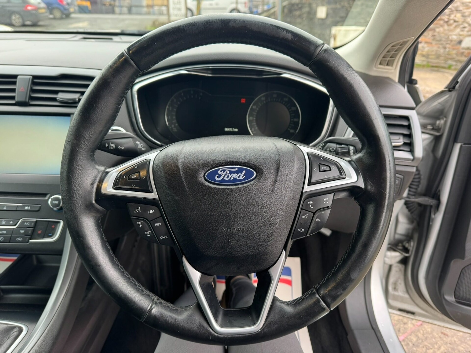 Used Ford Mondeo 2015 for sale - 77617960: Photo 11