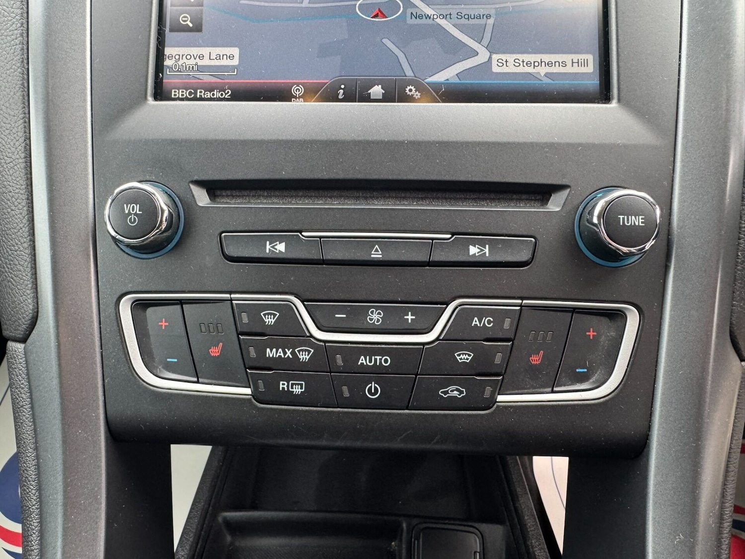 Used Ford Mondeo 2015 for sale - 77617960: Photo 19