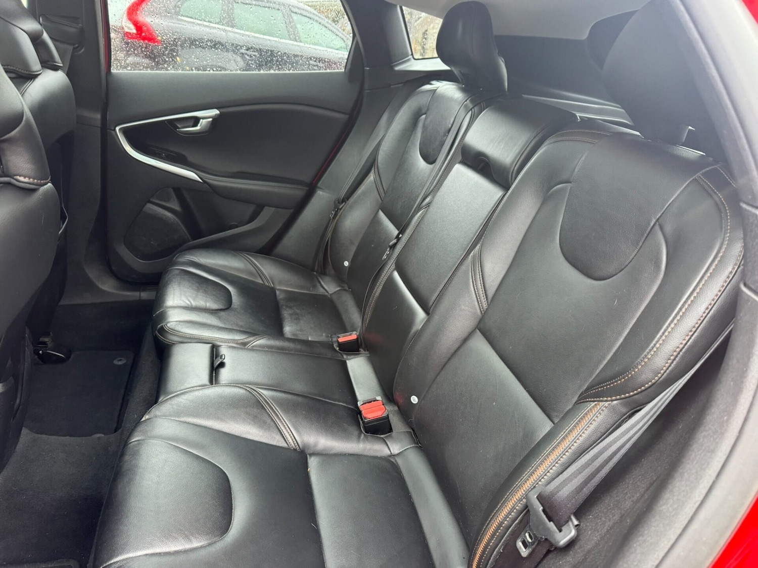 Used Volvo V40 2015 for sale - 77368086: Photo 15