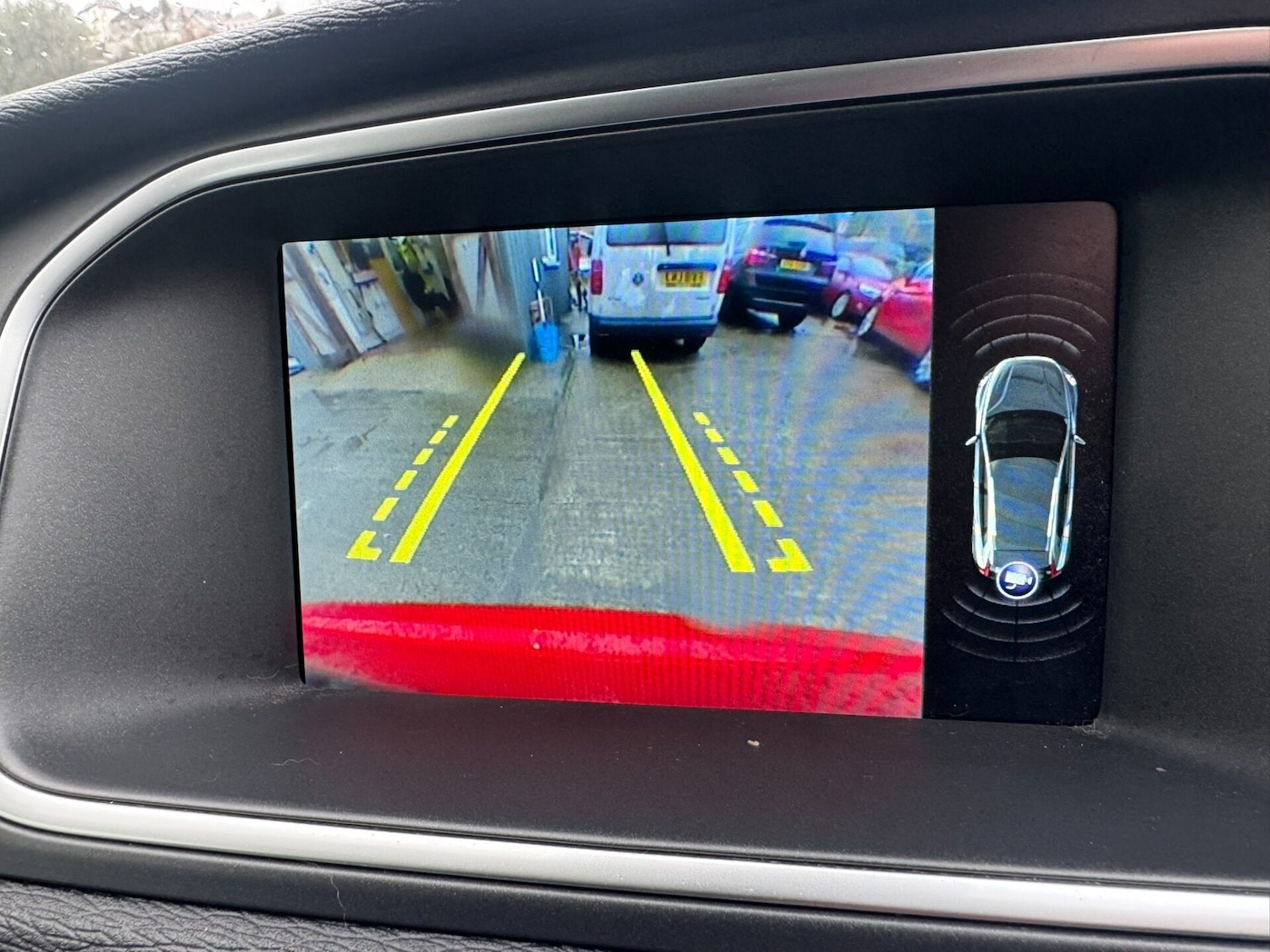 Used Volvo V40 2015 for sale - 77368086: Photo 17